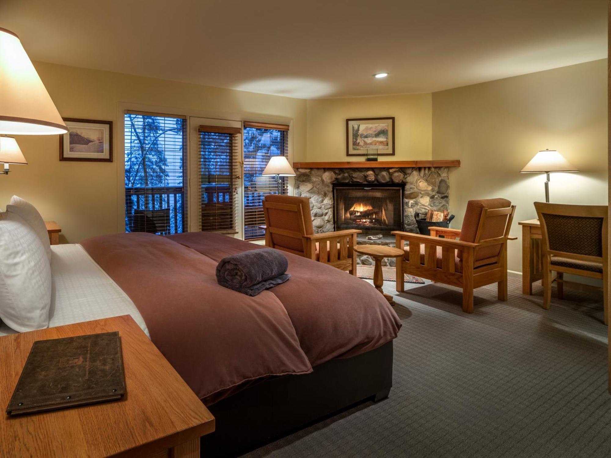Emerald Lake Lodge Field Esterno foto
